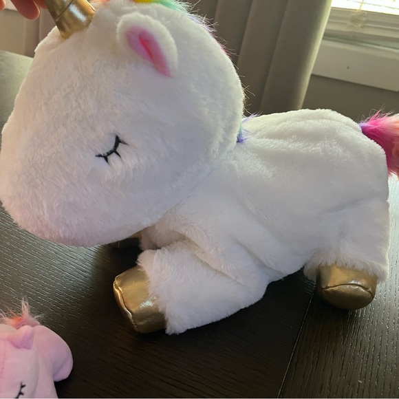 Snug a babies mommy unicorn - Picture 5 of 5